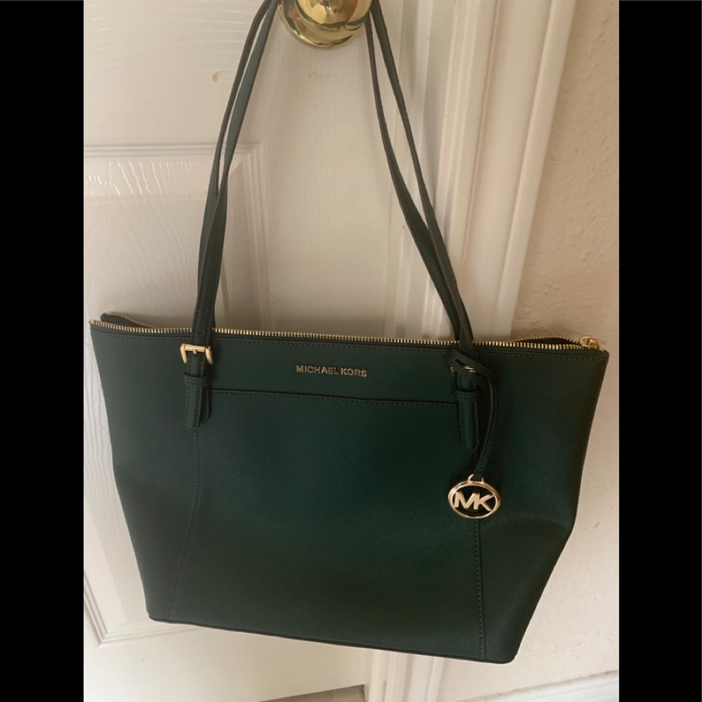 Michael Kors shoulder strap. NWOT